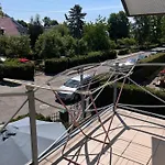 Lucio アパート *